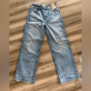 Madewell Relaxed Denim Jeans in Light Wash